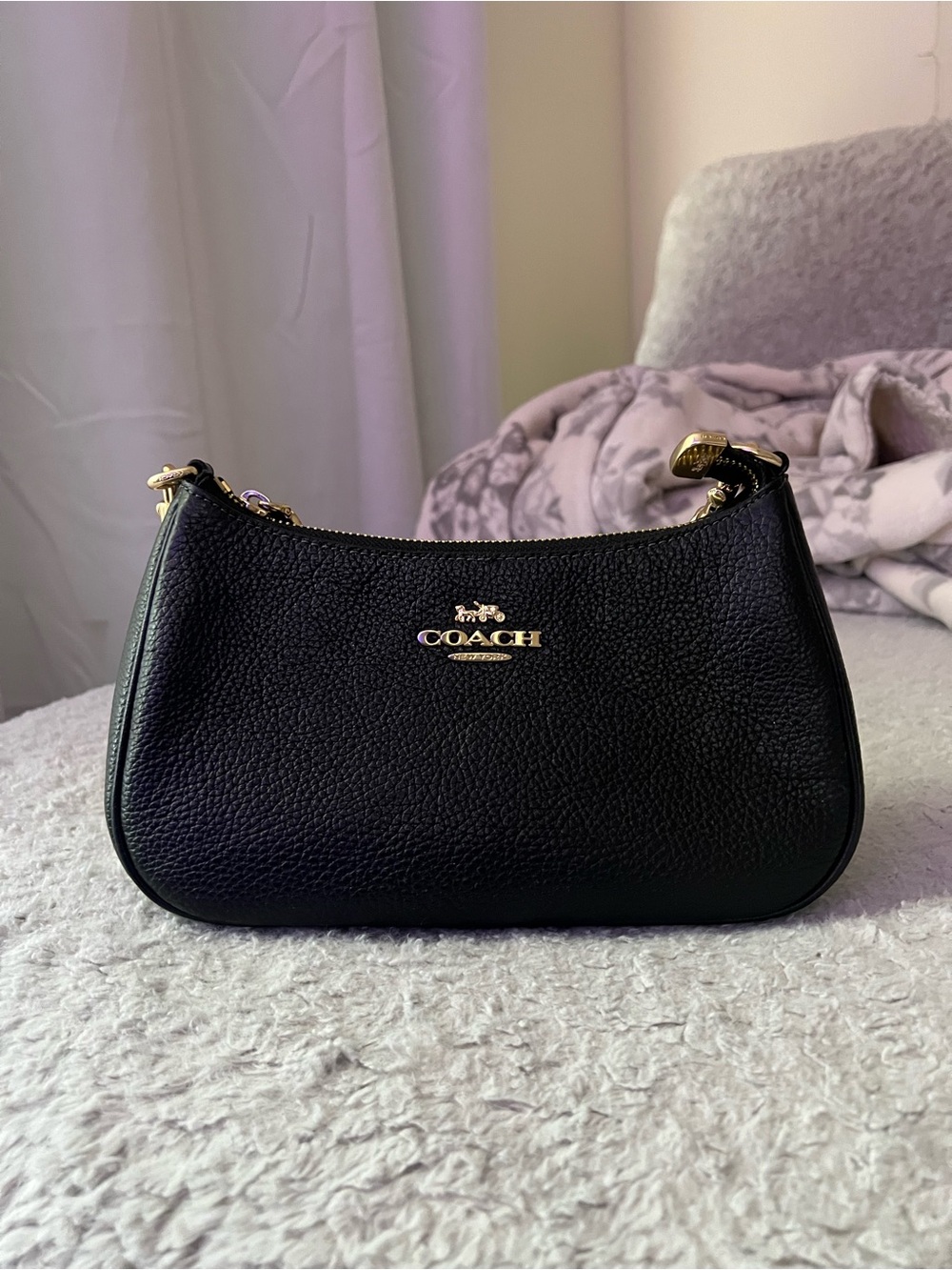 Coach teri shoulder bag